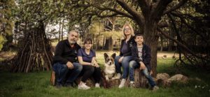 corgi with family