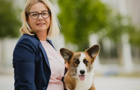 _PP_8241 welsh corgi cardigan with breeder in athens greece
